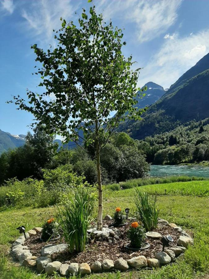 Naustvoll Villa Olden Bagian luar foto
