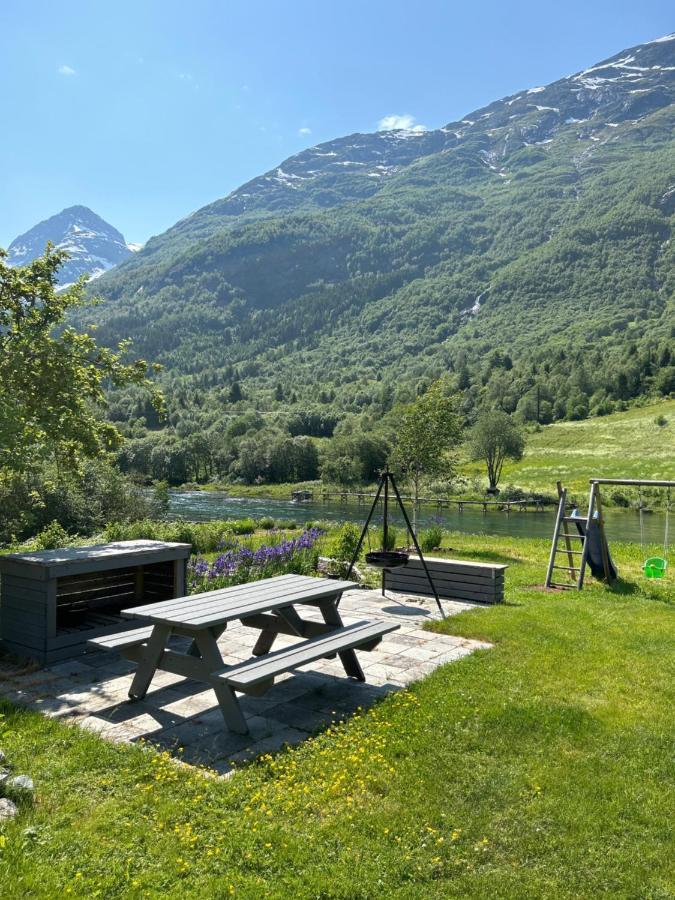 Naustvoll Villa Olden Bagian luar foto