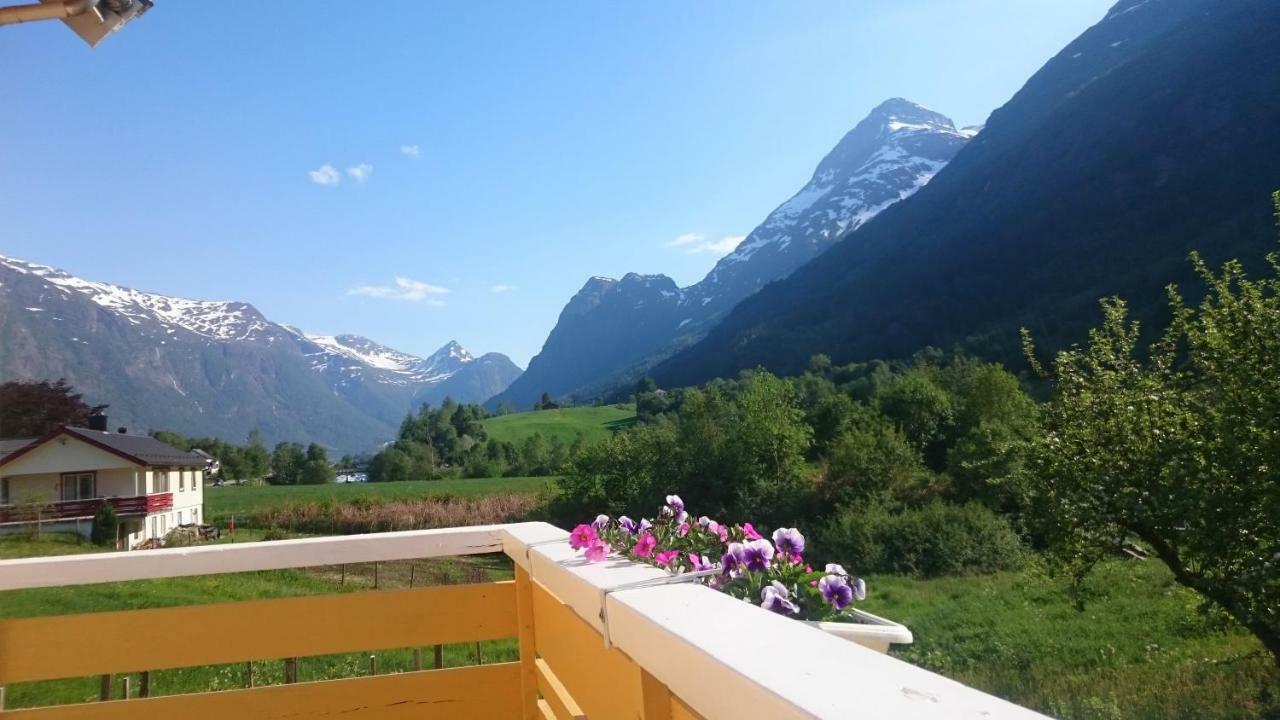 Naustvoll Villa Olden Bagian luar foto