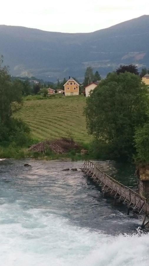 Naustvoll Villa Olden Bagian luar foto