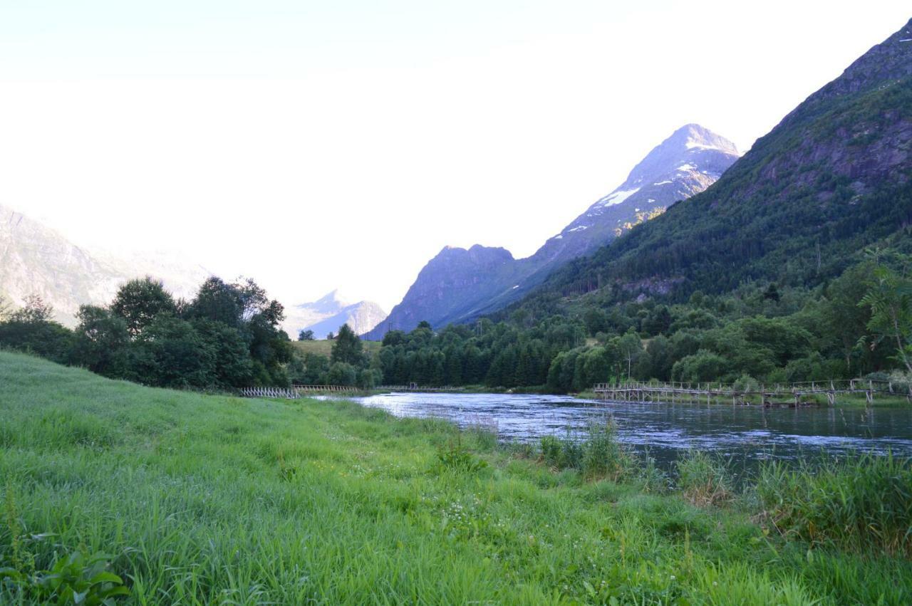Naustvoll Villa Olden Bagian luar foto